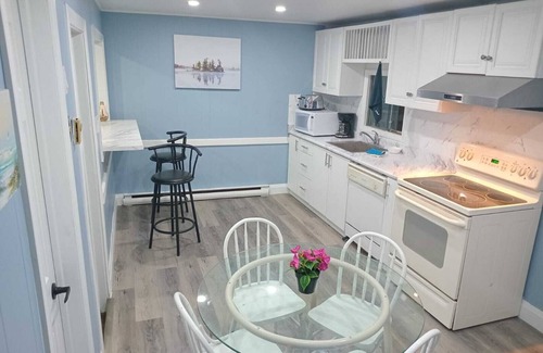 Port Elgin Hotel | Windspire Inn
