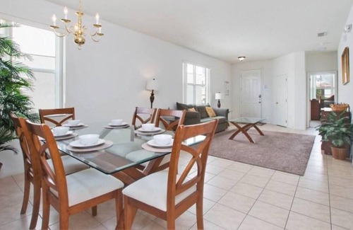 Windwood Bay House | Windwood Bay Vacation Home