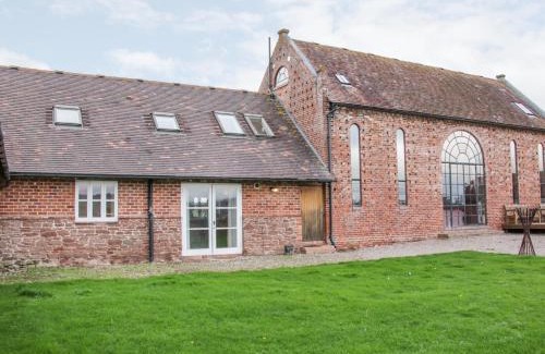 Eaton Mascott House | Windy Mundy Farm