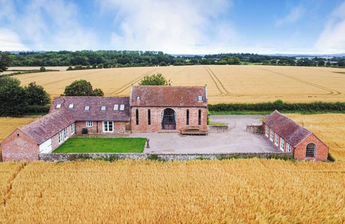 Eaton Mascott Cottage | Windy Mundy Farm