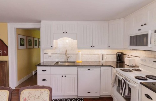 Wellington House | Wine Country 4 bedrooms