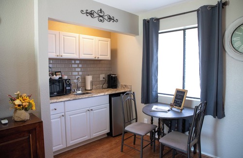 Temecula House | Wine Country Casita with breathtaking views!