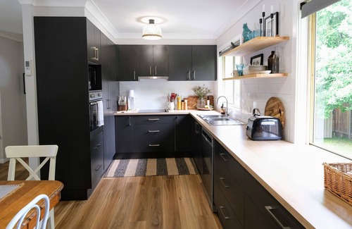 Woodlands House | Wine Country Cottage in the Southern Highlands