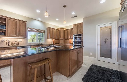 San Diego Country Estates House | Wine Country Get-Away!