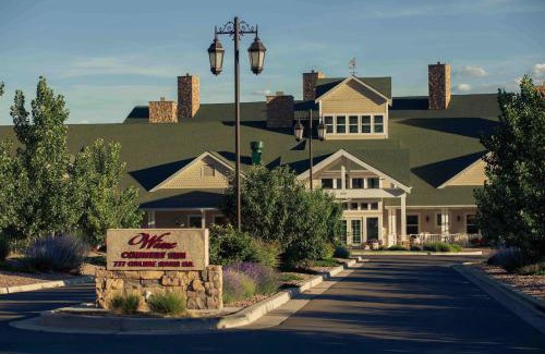 Palisade Hotel | Wine Country Inn
