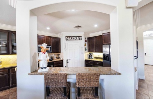 Temecula House | Wine Country Resort - Close to Wineries