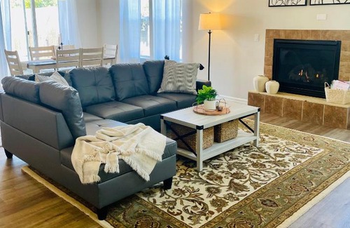 Montgomery Village House | Wine Country Retreat