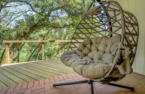 Santa Rosa House | Wine Country Retreat- Privacy-Spa/Pool/Games