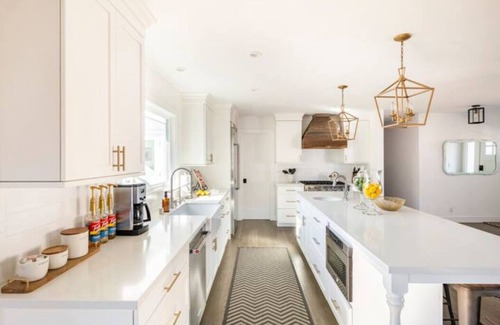 Memorial Hospital Neighborhood House | Wine Country Soulcation w/Pool, Hot Tub & Game Room, Close to Wineries