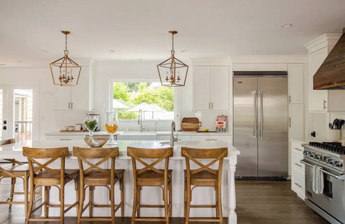 Memorial Hospital Neighborhood House | Wine Country Soulcation w/Pool, Hot Tub & Game Room, Close to Wineries