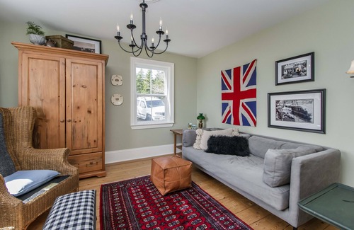 Saint Mary's House | Wine Harbour Village- Sutherland House