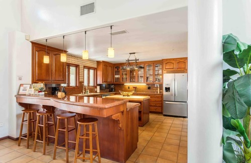 Fallbrook House | Wine in Doubt, Catch a Red I - Active Winery Home