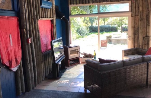 Waipara Bed & Breakfast | Wine Vineyard B & B with Room service
