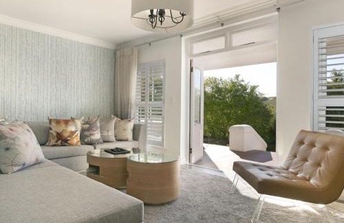 Stellenbosch Cabin | Winelands Golf Lodges 3