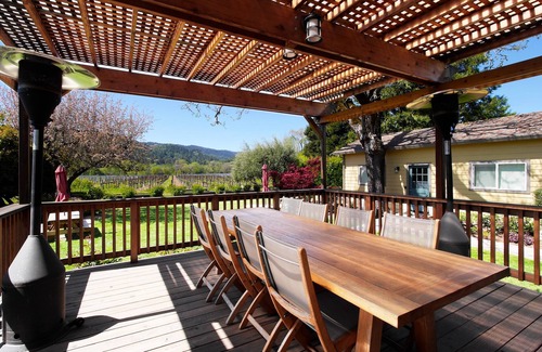 Healdsburg House | Winery Estate Surrounded by vineyard views near town of Healdsburg
