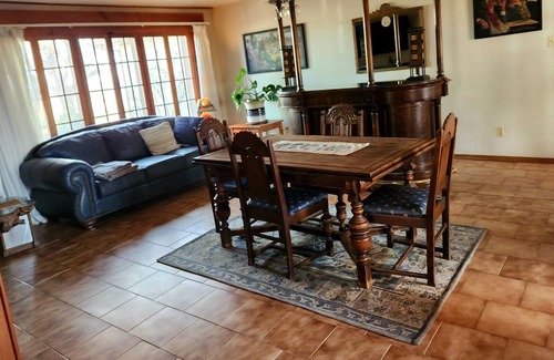 Deming House | Winery estate