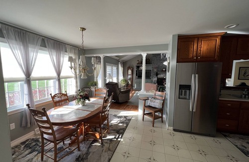 Sunbury House | Winery Guest House