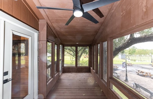 Santa Fe House | Winery Retreat Nestled Among the Trees
