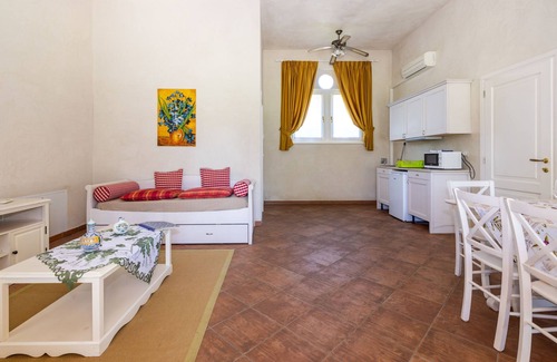 Strassoldo Apartment | Winery Villa Vitas Dépendance (App.1) by Interhome