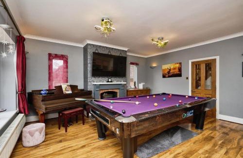 Apse Heath House | Winford Retreat