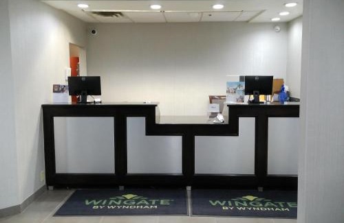 Buckhannon Hotel | Wingate by Wyndham Buckhannon