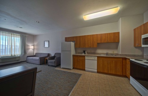 Aldine Hotel | Wingate by Wyndham Houston Bush Intercontinental Airport