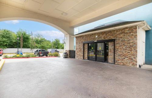 Humble Hotel | Wingate by Wyndham Humble/Houston Intercontinental Airport