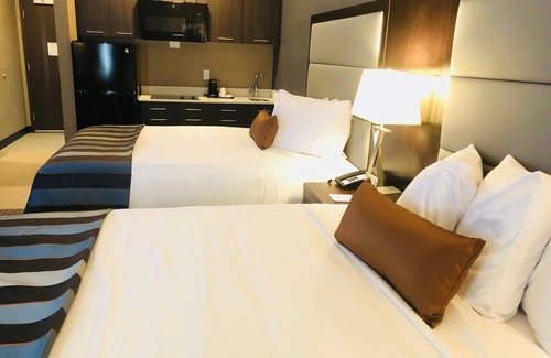 Kamloops Hotel | Wingate by Wyndham Kamloops
