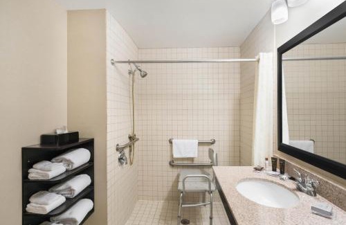 Lexington Hotel | Wingate by Wyndham (Lexington, VA)