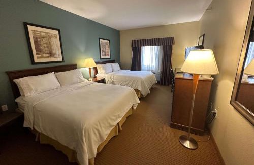 Newell Hotel | Wingate by Wyndham Newell