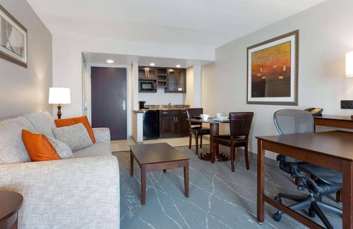 Tinley Park Hotel | Wingate by Wyndham Tinley Park