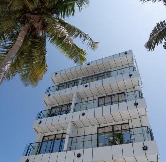 Kamadhoo House | Wings by Hawks Hotels Kamadhoo Baa Atoll