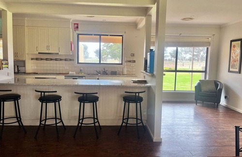 Tocumwal House | Wings Field - peaceful family farm staynFarm stay in Tocumwal, Australian