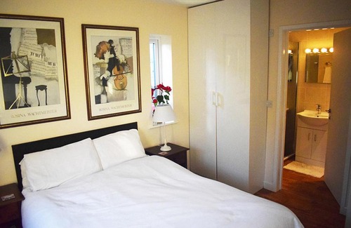Oakham Bed & Breakfast | Wings