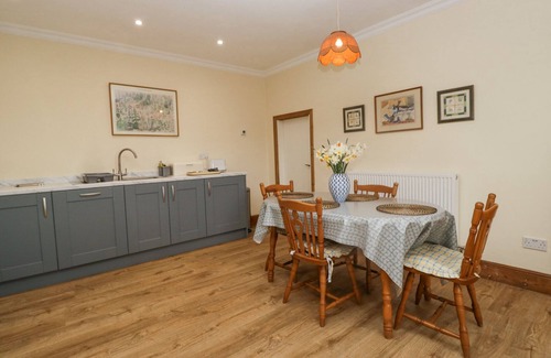 Pooley Bridge Cottage | WINN'S COTTAGE, pet friendly, with open fire in Pooley Bridge