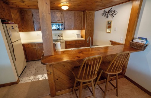 Mirror Lake House | Winnipesaukee lakefront townhome getaway with private beach, 3BRs, peaceful