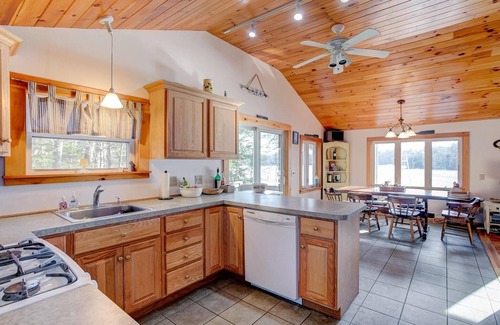 Moultonborough House | Winnipesaukee Waterfront Home Sleeping for 8
