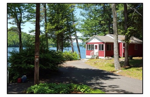 Alton House | WINNIPESAUKEE WATERFRONT Roberts Cove, Alton