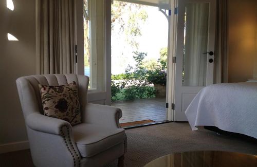 Ocean Beach Cabin | Winniston Lodge Luxury Accommodation
