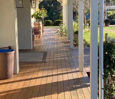 Ocean Beach Cabin | Winniston Lodge Luxury Accommodation