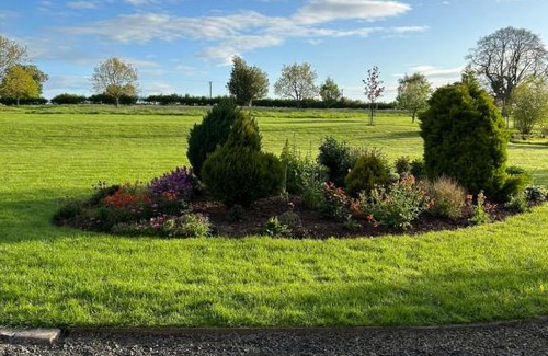 Hope under Dinmore Bed & Breakfast | Winsley Park Farm