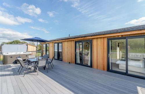 Ellesmere Resort | Winston Farm Lodges
