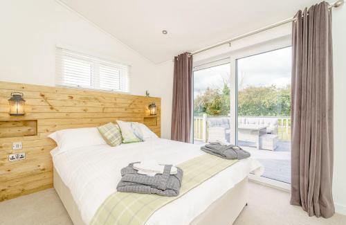 Ellesmere Resort | Winston Farm Lodges