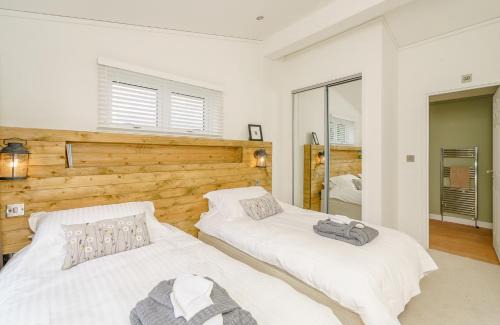 Ellesmere Resort | Winston Farm Lodges
