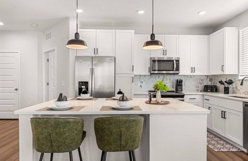 Winter Garden Apartment | Winter Garden Charm, Near Disney