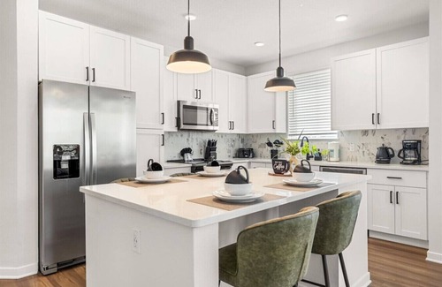 Winter Garden Apartment | Winter Garden Charm, Near Disney