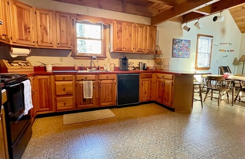 Kimball Lake Shores House | Winter getaway - skiing, cozy wood stove