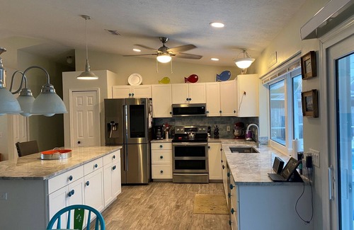 Rocky Point House | Winter Home - Heated Pool and Spa Close to Beaches
