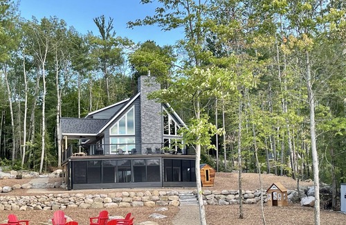 Madawaska Valley Cottage | Winter Lake House on Bark Lake-Direct Access to RAP Trail! A Blast in Summer!