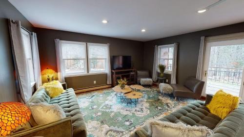 Mendon House | Winter Lore Brought to you by GetAway Vacations